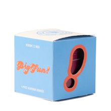 A blue and white “BIGFUN!” box with an exclamation mark-shaped window shows a red medium 2.2-inch, 4-piece aluminum grinder with pollen sift inside.